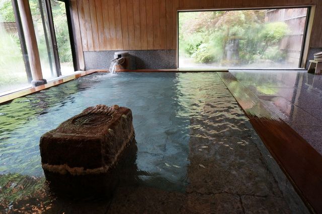 温泉+赏月，日本山形县上之山温泉——名月庄