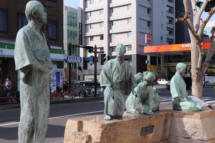 欣赏城下町风貌港町  游览菊池宽故乡遗迹