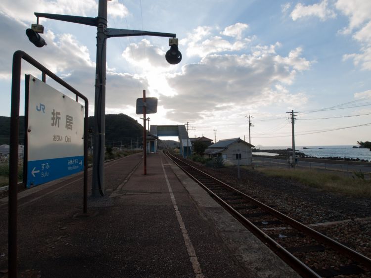 《能看见海的车站》岛根篇：田义站、马路站、折居站