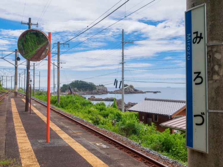 《能看见海的车站》和歌山篇：和歌山港站、汤川站、那智站、和深站、见老津站