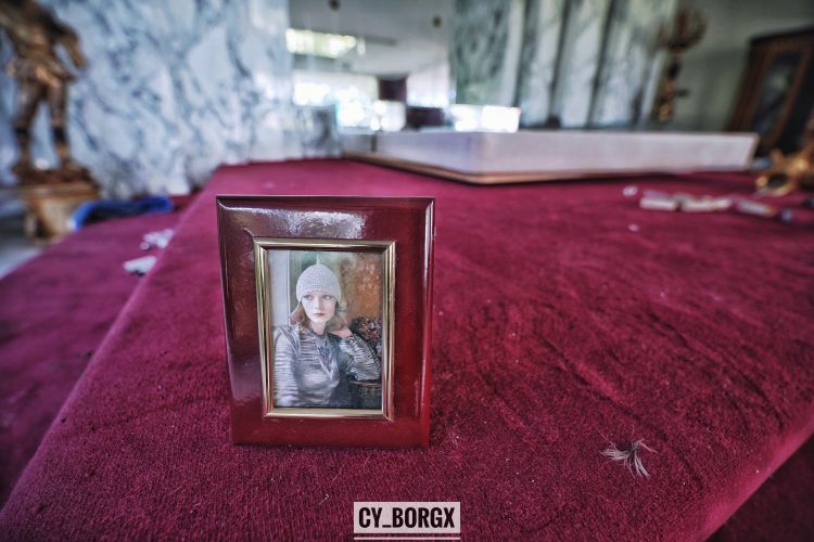 「废墟探索」废弃日本富翁宅邸 「废墟探索」废弃日本富翁宅邸