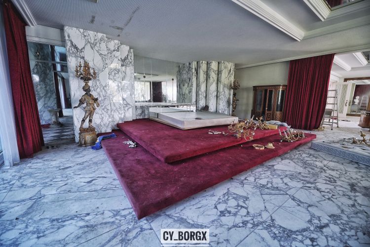 「废墟探索」废弃日本富翁宅邸 「废墟探索」废弃日本富翁宅邸