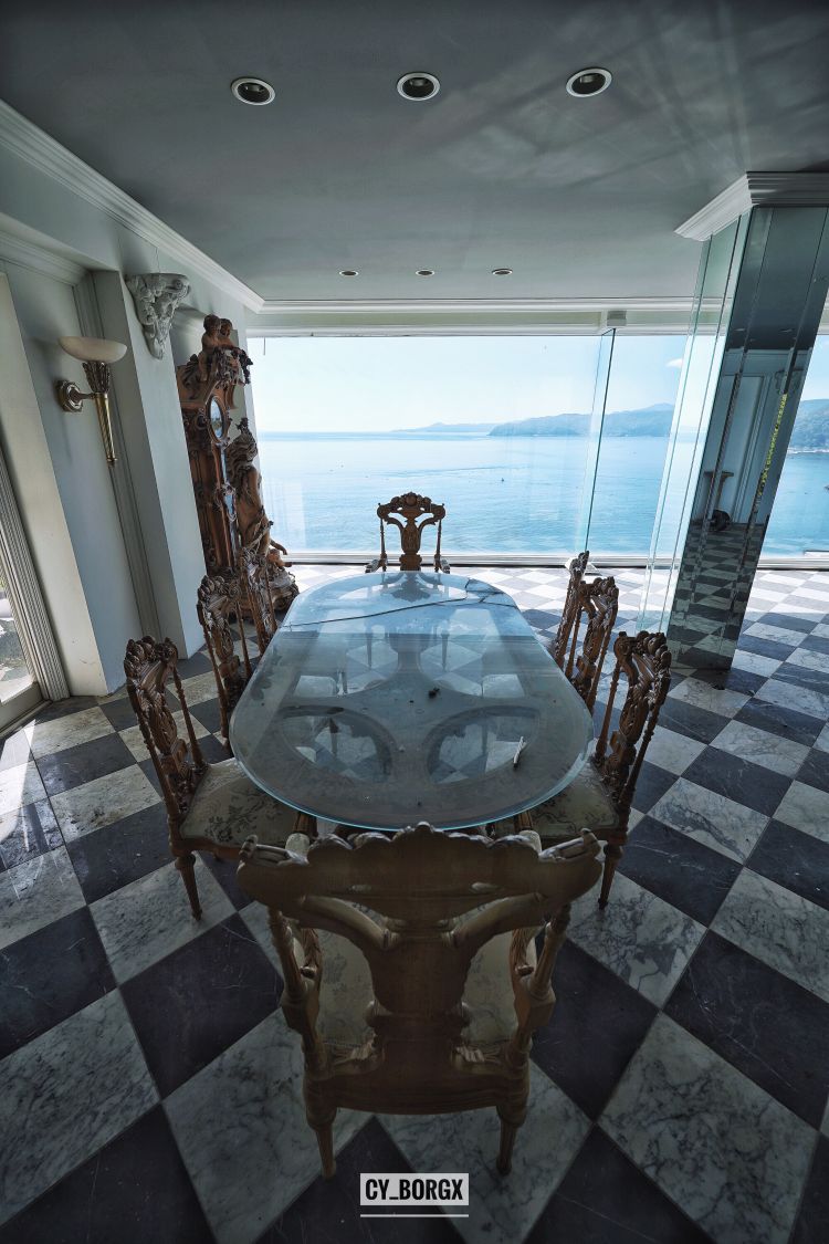 「废墟探索」废弃日本富翁宅邸 「废墟探索」废弃日本富翁宅邸