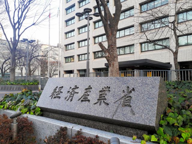 日本便利店行业潜藏危机，社会保险费问题值得关注