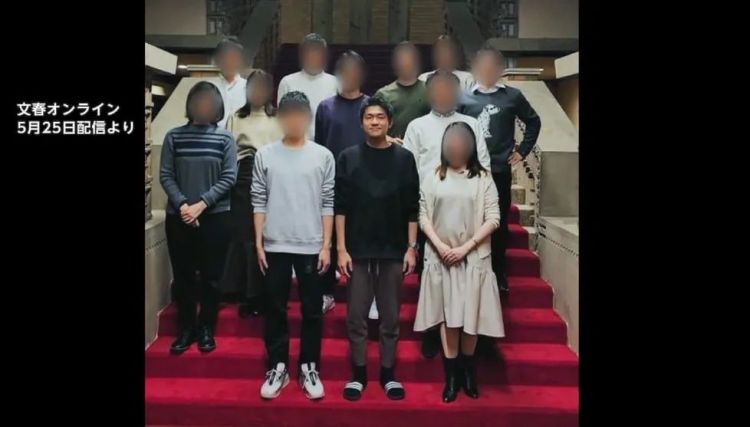 第134期:日本首相儿子被炒鱿鱼;小室圭真子夫妇5月最新街拍|百通板 第134期:日本首相儿子被炒鱿鱼;小室圭真子夫妇5月最新街拍|百通板