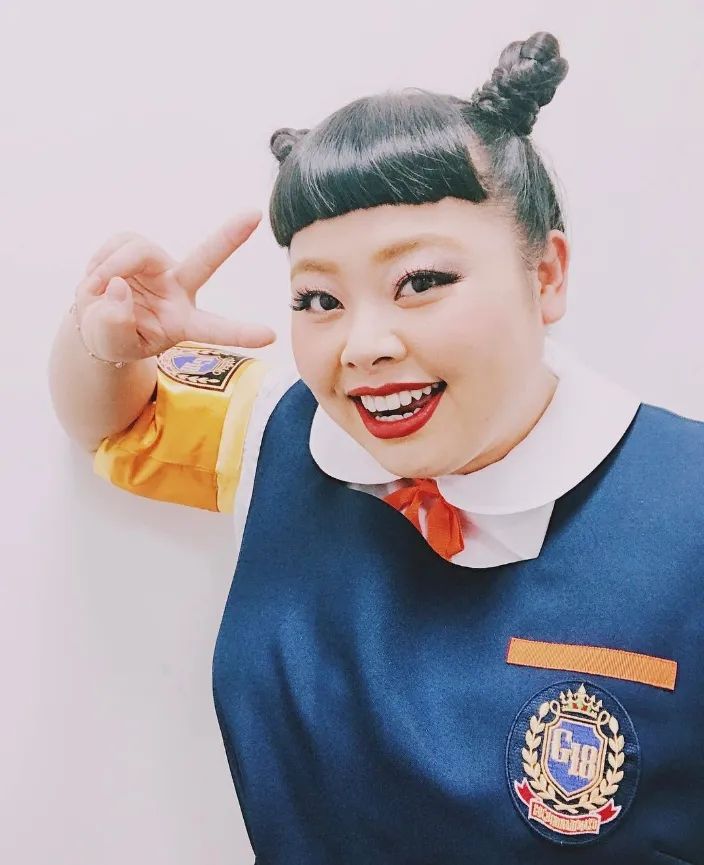 200斤的日本第一顶流女星,如今暴瘦到网友认不出:这是换头还是换脸了? 200斤的日本第一顶流女星,如今暴瘦到网友认不出:这是换头还是换脸了?