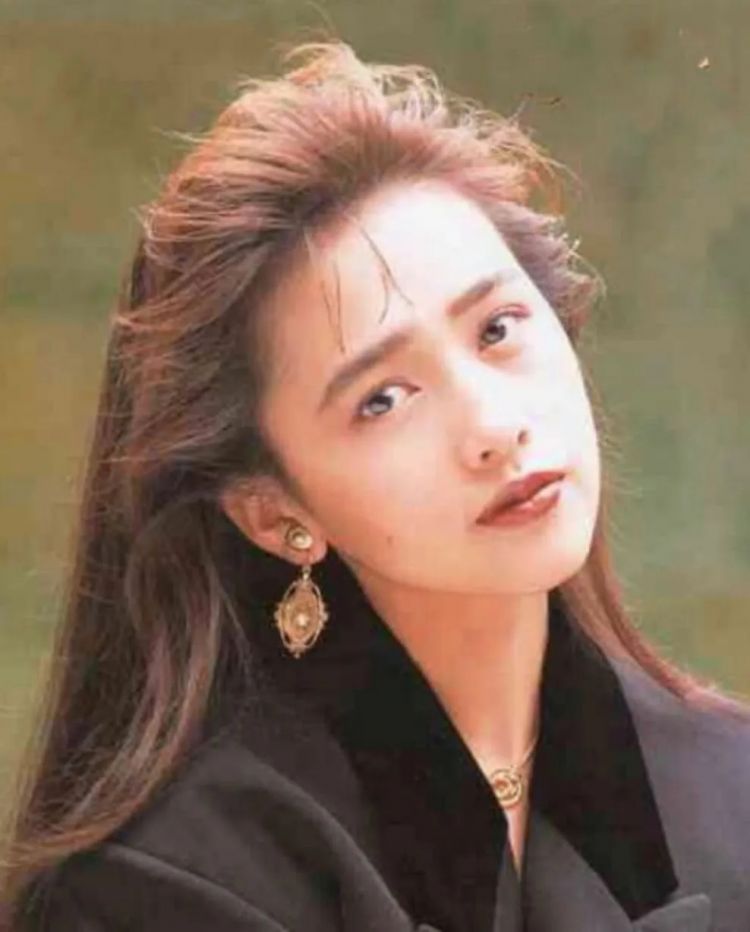 为什么永远可以相信蜡笔小新的审美？