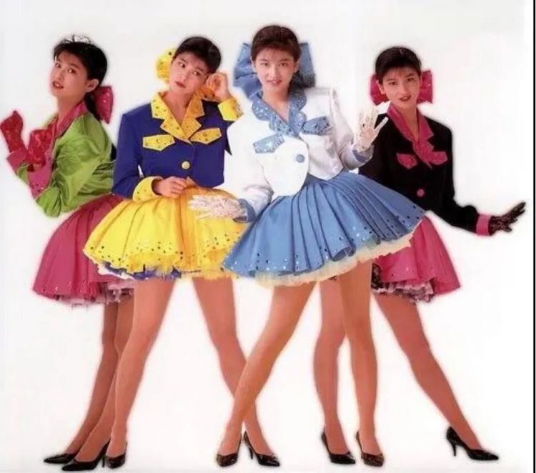 为什么永远可以相信蜡笔小新的审美？