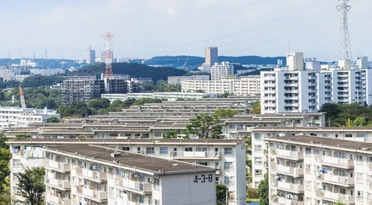 日本团地住宅：当中产梦想之家沦为情色片元素