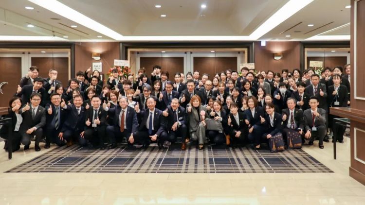 连接世界,创新前行 JTM集团2024年终感谢宴圆满落幕 连接世界,创新前行 JTM集团2024年终感谢宴圆满落幕