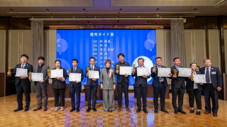 连接世界,创新前行 JTM集团2024年终感谢宴圆满落幕 连接世界,创新前行 JTM集团2024年终感谢宴圆满落幕