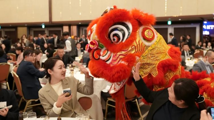 连接世界,创新前行 JTM集团2024年终感谢宴圆满落幕 连接世界,创新前行 JTM集团2024年终感谢宴圆满落幕