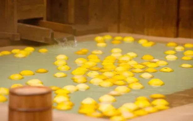 日本人对泡温泉到底有什么执念? 日本人对泡温泉到底有什么执念?