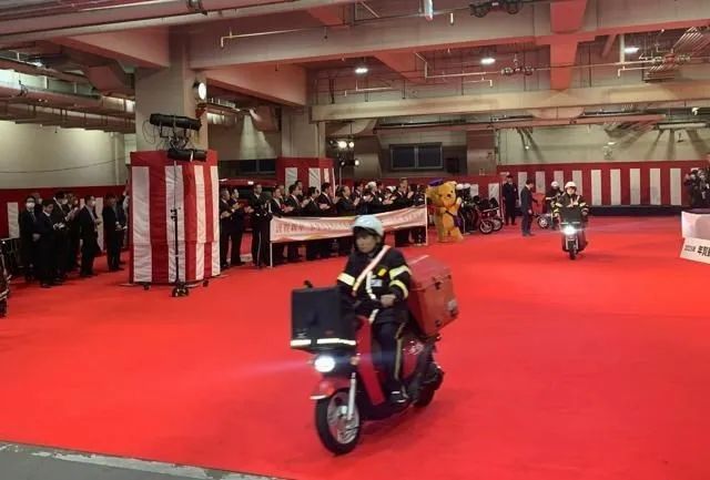 第218期:日本制铁将起诉拜登?知名男星醉酒闯入民宅掉代言;红白收视涨了 告别倒一;平野紫耀或将演晨间剧?| 百通板 第218期:日本制铁将起诉拜登?知名男星醉酒闯入民宅掉代言;红白收视涨了 告别倒一;平野紫耀或将演晨间剧?| 百通板