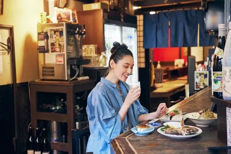 明明可以畅行世界,为何六分之五的日本人不敢离境 明明可以畅行世界,为何六分之五的日本人不敢离境