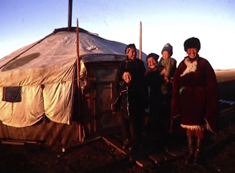 她的意外离世,让这部豆瓣9.7永远拍不出续集 她的意外离世,让这部豆瓣9.7永远拍不出续集