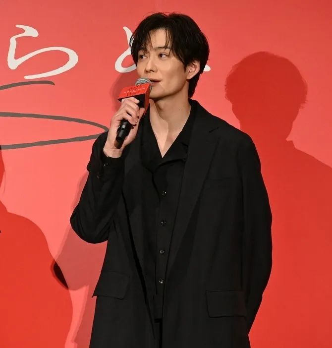 第222期:日本外相宿舍遭陌生女子闯入;又一知名偶像将退团闪婚?日本乒坛名将赌博被捕;大S不幸在日离世 | 百通板 第222期:日本外相宿舍遭陌生女子闯入;又一知名偶像将退团闪婚?日本乒坛名将赌博被捕;大S不幸在日离世 | 百通板