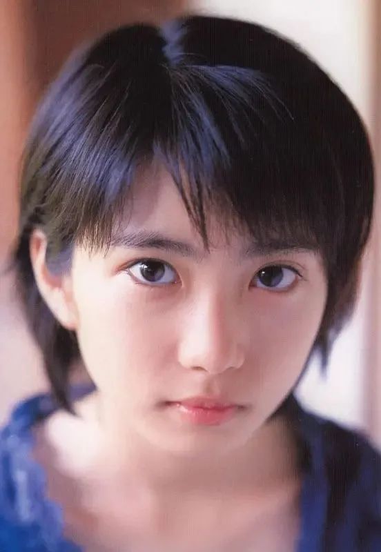 12岁和天海祐希飙戏,15岁获最佳女主角…日本这位“天才童星”现在怎么样了? 12岁和天海祐希飙戏,15岁获最佳女主角…日本这位“天才童星”现在怎么样了?