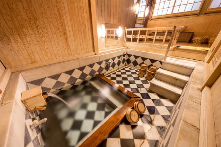 玩腻了东京大阪,中国游客开始奔赴日本乡村 玩腻了东京大阪,中国游客开始奔赴日本乡村