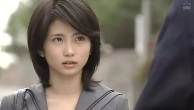 12岁和天海祐希飙戏,15岁获最佳女主角…日本这位“天才童星”现在怎么样了? 12岁和天海祐希飙戏,15岁获最佳女主角…日本这位“天才童星”现在怎么样了?