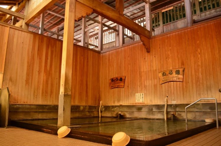 玩腻了东京大阪,中国游客开始奔赴日本乡村 玩腻了东京大阪,中国游客开始奔赴日本乡村