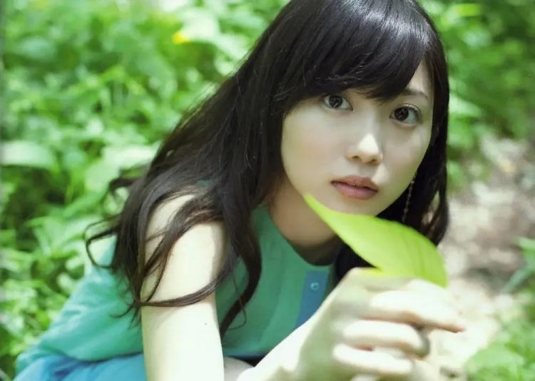 12岁和天海祐希飙戏,15岁获最佳女主角…日本这位“天才童星”现在怎么样了? 12岁和天海祐希飙戏,15岁获最佳女主角…日本这位“天才童星”现在怎么样了?