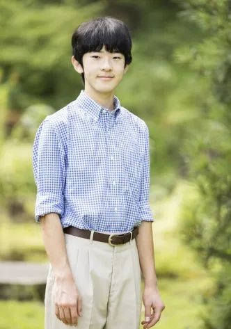 第226期:日本政府提高游客税?龟梨和也田中美奈实恋情实锤?石破茂出席东京女孩时尚盛典 | 百通板 第226期:日本政府提高游客税?龟梨和也田中美奈实恋情实锤?石破茂出席东京女孩时尚盛典 | 百通板