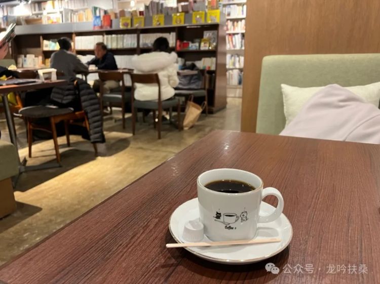 东京神保町旧书街 :穿越时光的书香体验,令人彻底破防。 东京神保町旧书街 :穿越时光的书香体验,令人彻底破防。