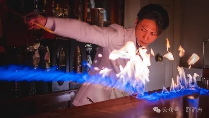 他为什么会成为全世界最红的调酒师? 他为什么会成为全世界最红的调酒师?