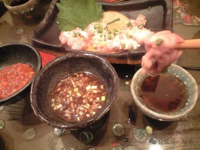 不是,你们还真吃啊?数落一下日本的内脏刺身... 不是,你们还真吃啊?数落一下日本的内脏刺身...