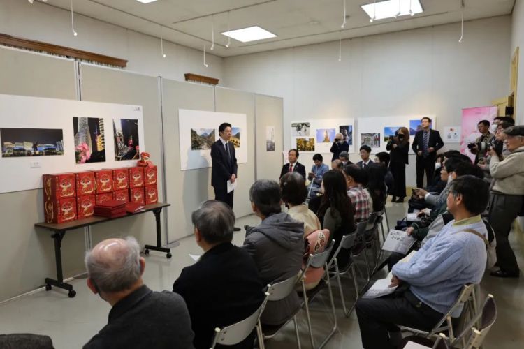 驻名古屋总领馆举办“我眼中的中国”中日友好摄影展颁奖仪式 驻名古屋总领馆举办“我眼中的中国”中日友好摄影展颁奖仪式