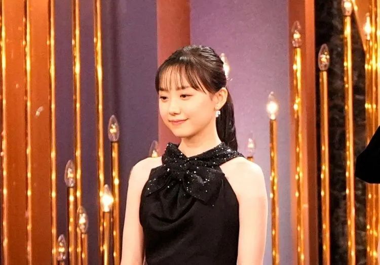 第228期:日本假警察肆虐 狂卷百亿日元;石原里美孕期出席日本奥斯卡;世博开幕在即门票滞销场馆烂尾?| 百通板 第228期:日本假警察肆虐 狂卷百亿日元;石原里美孕期出席日本奥斯卡;世博开幕在即门票滞销场馆烂尾?| 百通板