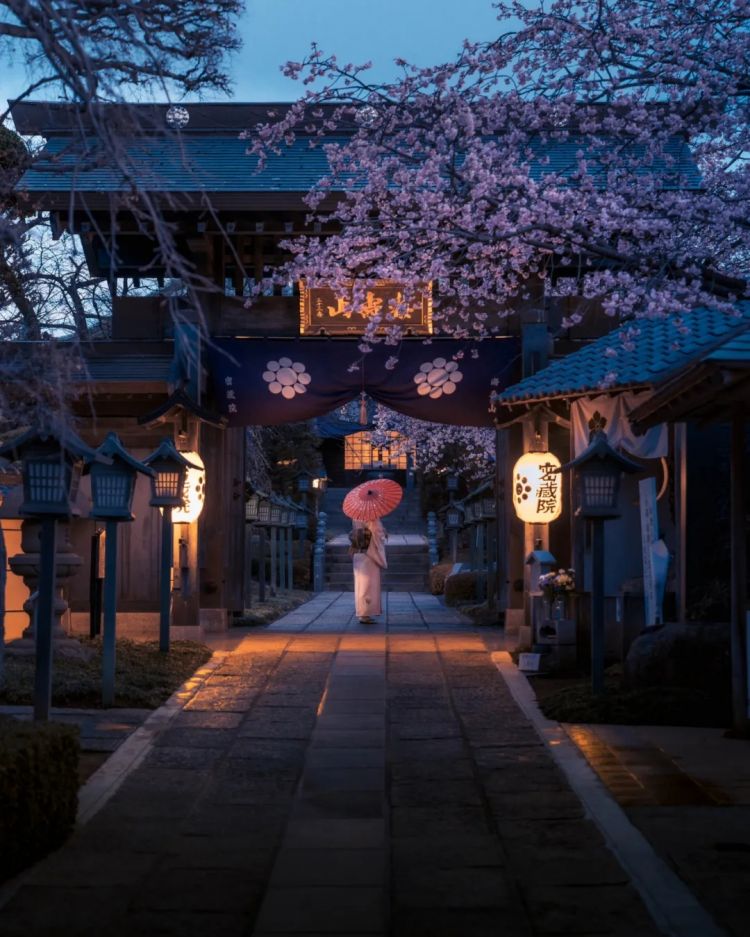 第228期:日本假警察肆虐 狂卷百亿日元;石原里美孕期出席日本奥斯卡;世博开幕在即门票滞销场馆烂尾?| 百通板 第228期:日本假警察肆虐 狂卷百亿日元;石原里美孕期出席日本奥斯卡;世博开幕在即门票滞销场馆烂尾?| 百通板