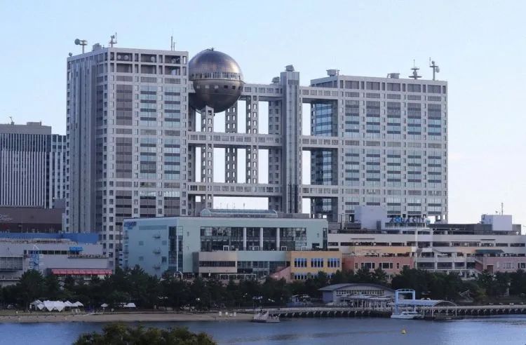 第228期:日本假警察肆虐 狂卷百亿日元;石原里美孕期出席日本奥斯卡;世博开幕在即门票滞销场馆烂尾?| 百通板 第228期:日本假警察肆虐 狂卷百亿日元;石原里美孕期出席日本奥斯卡;世博开幕在即门票滞销场馆烂尾?| 百通板