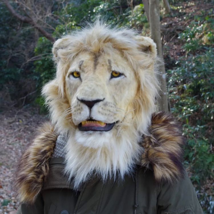 日本一艺术家制作逼真动物头套,网友:他们真的不当人了 日本一艺术家制作逼真动物头套,网友:他们真的不当人了