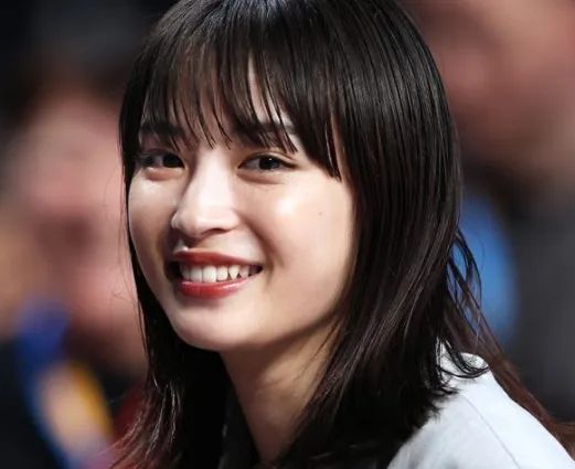 第229期:吉伊卡哇将停播;桥本环奈晨间收视垫底收官;广濑铃和山崎贤人被曝分手;又一邪教遭曝光?| 百通板 第229期:吉伊卡哇将停播;桥本环奈晨间收视垫底收官;广濑铃和山崎贤人被曝分手;又一邪教遭曝光?| 百通板