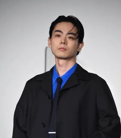 原来日娱荧幕CP真能 “假戏真做”啊... 原来日娱荧幕CP真能 “假戏真做”啊...