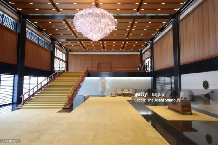 这王宫,也“朴实无华”得过头了吧? 这王宫,也“朴实无华”得过头了吧?