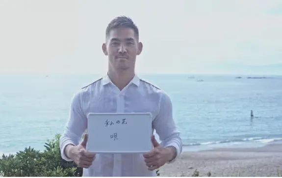 日本知名男歌手深夜在澡堂性侵20多岁男性被捕!他还曾在中国演过电影?! 日本知名男歌手深夜在澡堂性侵20多岁男性被捕!他还曾在中国演过电影?!