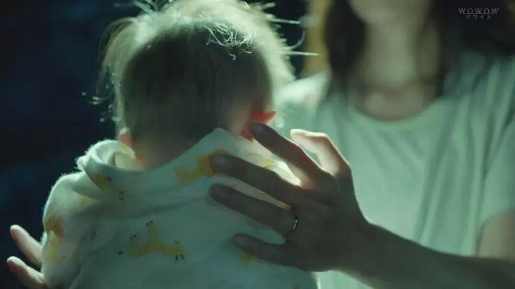 生而贫穷:被纸尿裤和奶粉压垮的日本人 生而贫穷:被纸尿裤和奶粉压垮的日本人