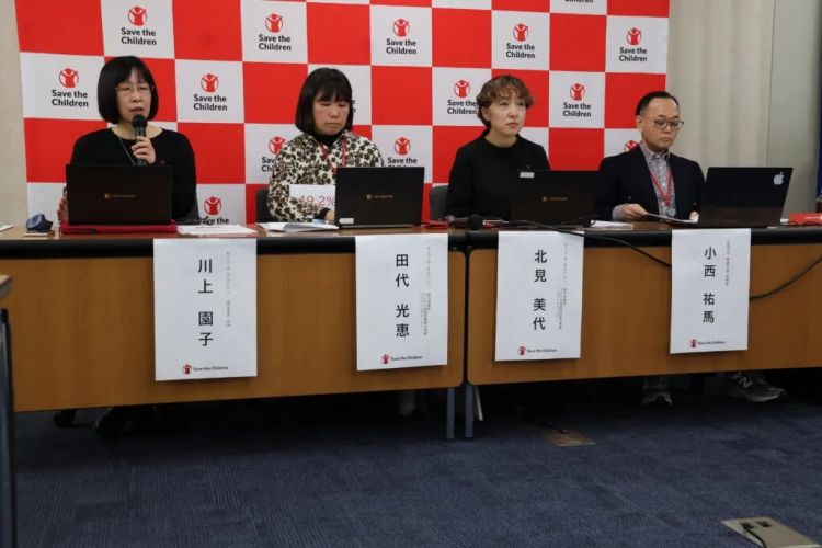 生而贫穷:被纸尿裤和奶粉压垮的日本人 生而贫穷:被纸尿裤和奶粉压垮的日本人