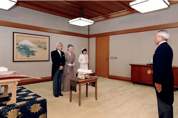 这王宫,也“朴实无华”得过头了吧? 这王宫,也“朴实无华”得过头了吧?