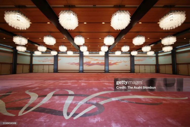 这王宫,也“朴实无华”得过头了吧? 这王宫,也“朴实无华”得过头了吧?