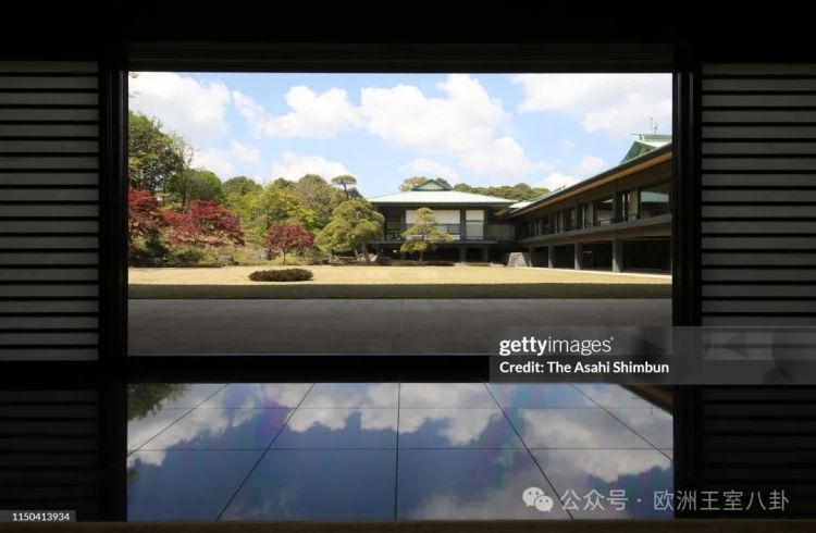 这王宫,也“朴实无华”得过头了吧? 这王宫,也“朴实无华”得过头了吧?