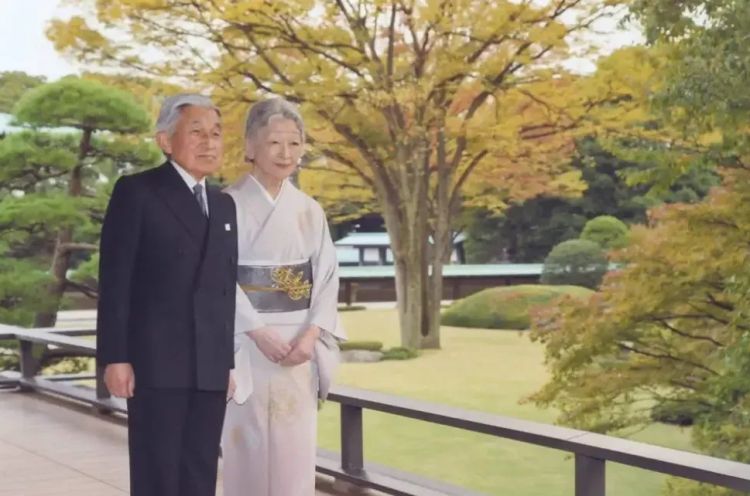 这王宫,也“朴实无华”得过头了吧? 这王宫,也“朴实无华”得过头了吧?