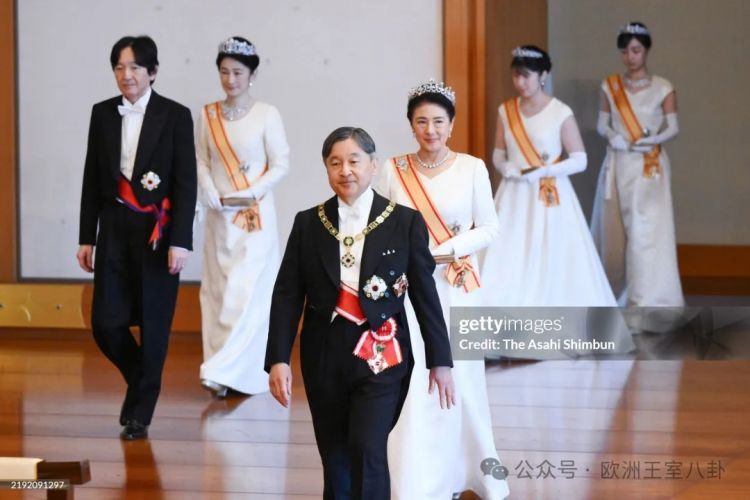 这王宫,也“朴实无华”得过头了吧? 这王宫,也“朴实无华”得过头了吧?