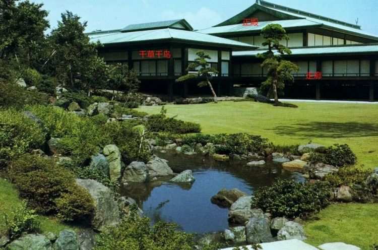 这王宫,也“朴实无华”得过头了吧? 这王宫,也“朴实无华”得过头了吧?