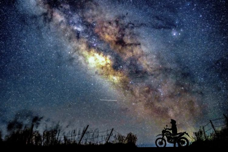 第230期:搞笑艺人节目公然骚扰知名女星?月曜翻车!承认恶剪中国女性采访;美国25%关税重创日系车企? | 百通板 第230期:搞笑艺人节目公然骚扰知名女星?月曜翻车!承认恶剪中国女性采访;美国25%关税重创日系车企? | 百通板