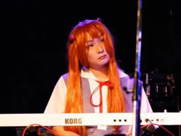 骗过痴汉,戏耍牛郎——51岁日本大叔的奇幻女装网红之路 骗过痴汉,戏耍牛郎——51岁日本大叔的奇幻女装网红之路