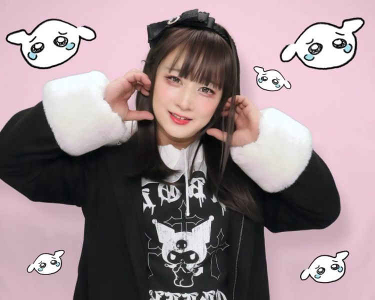 骗过痴汉,戏耍牛郎——51岁日本大叔的奇幻女装网红之路 骗过痴汉,戏耍牛郎——51岁日本大叔的奇幻女装网红之路